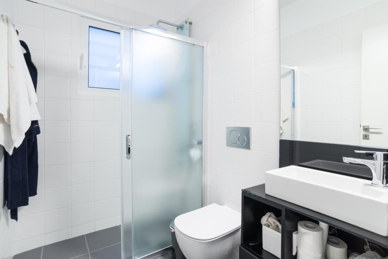 Epipleon Suites Agioi Apostoloi  外观 照片