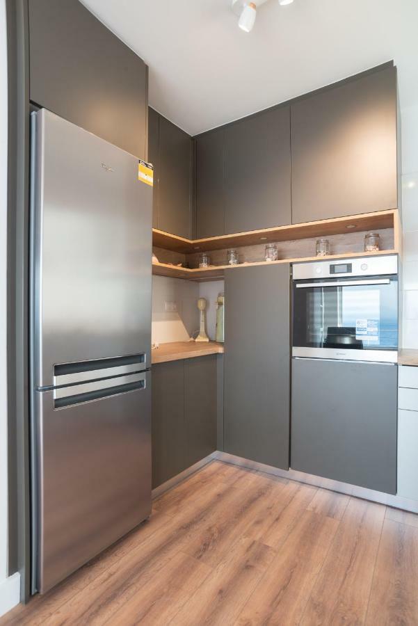 Epipleon Suites Agioi Apostoloi  外观 照片